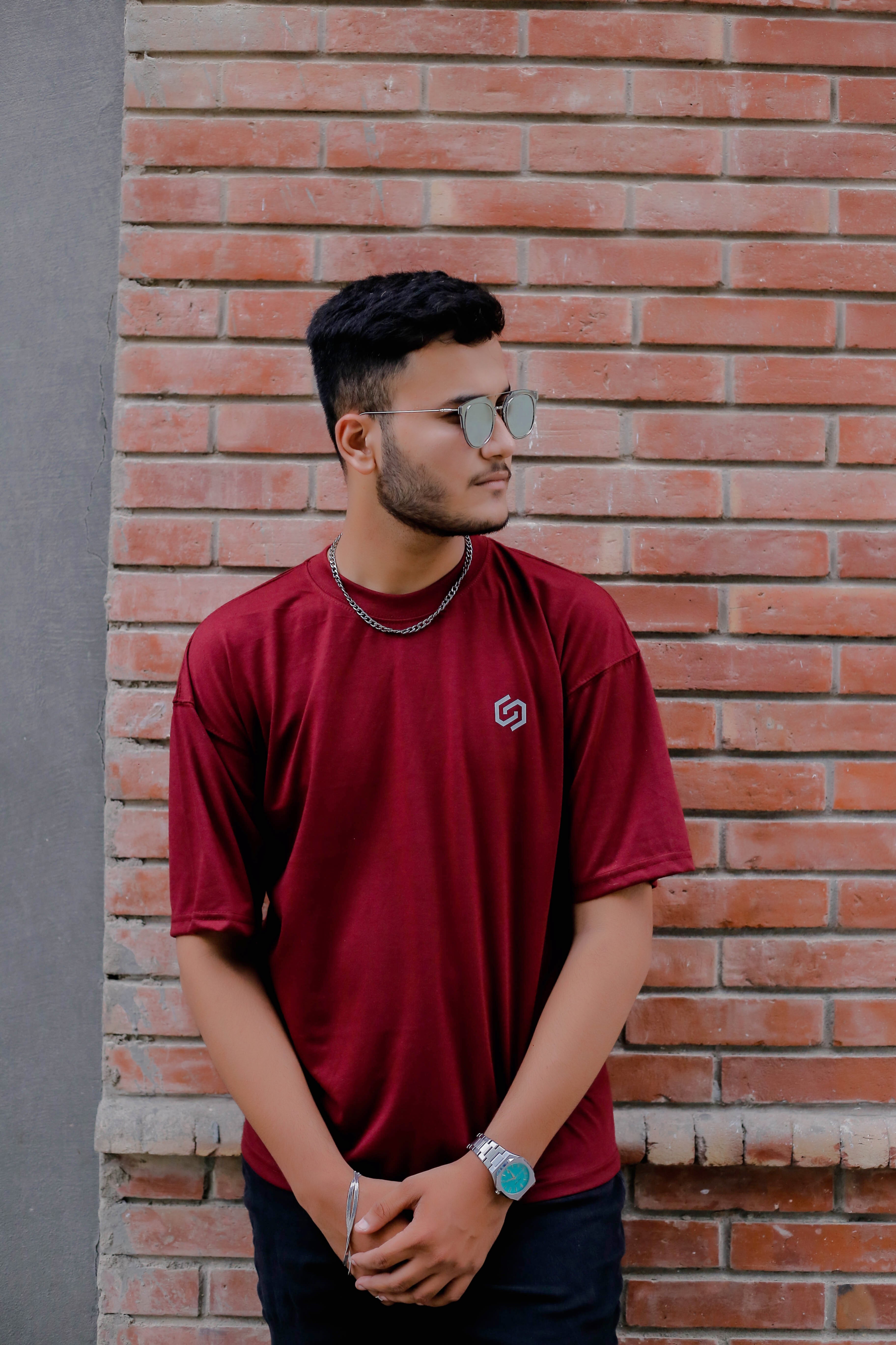 DROP SHOULDER PRINTED MAROON STREETWEAR REDEFINED