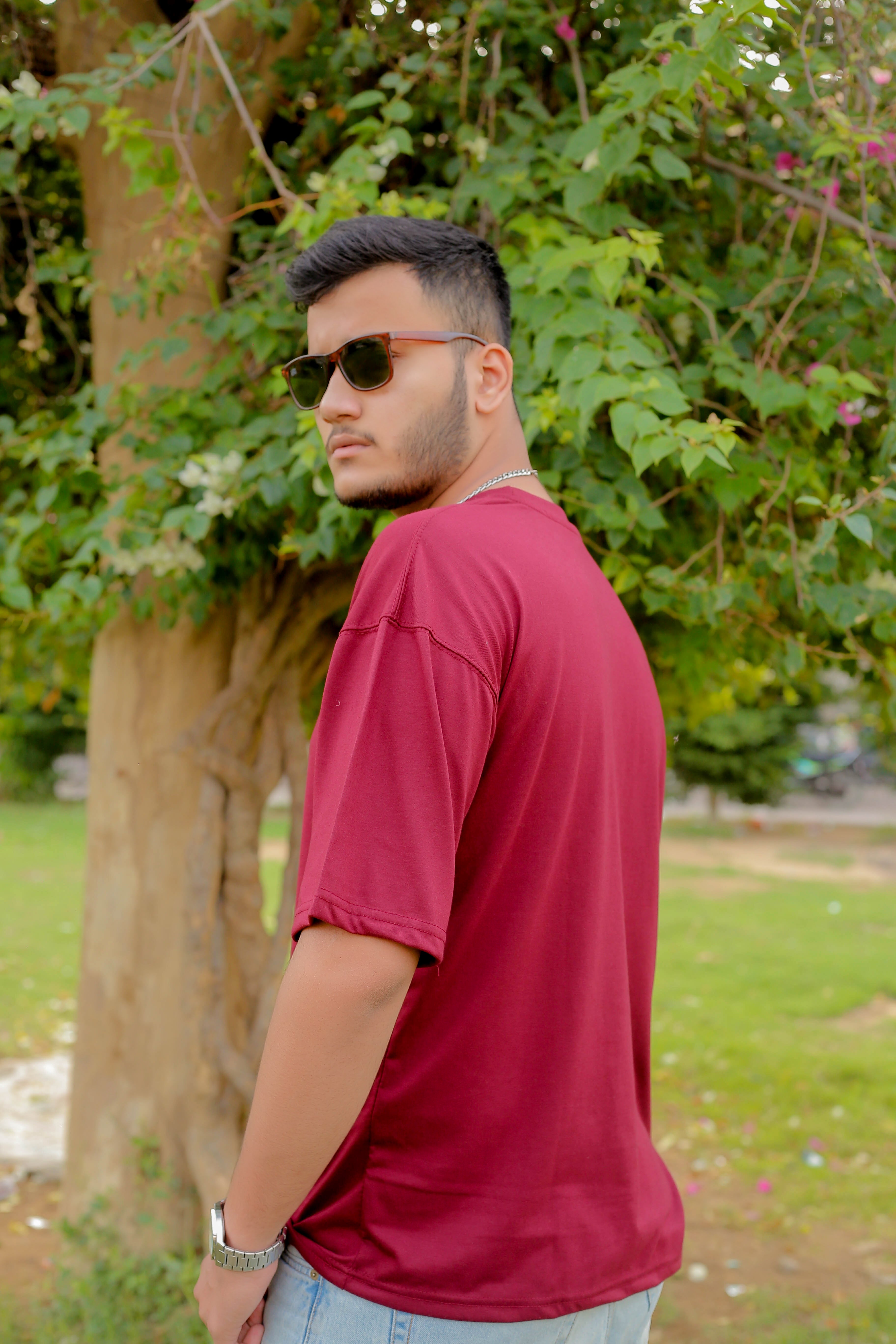 DROP SHOULDER PLAIN MAROON STREETWEAR REDEFINED