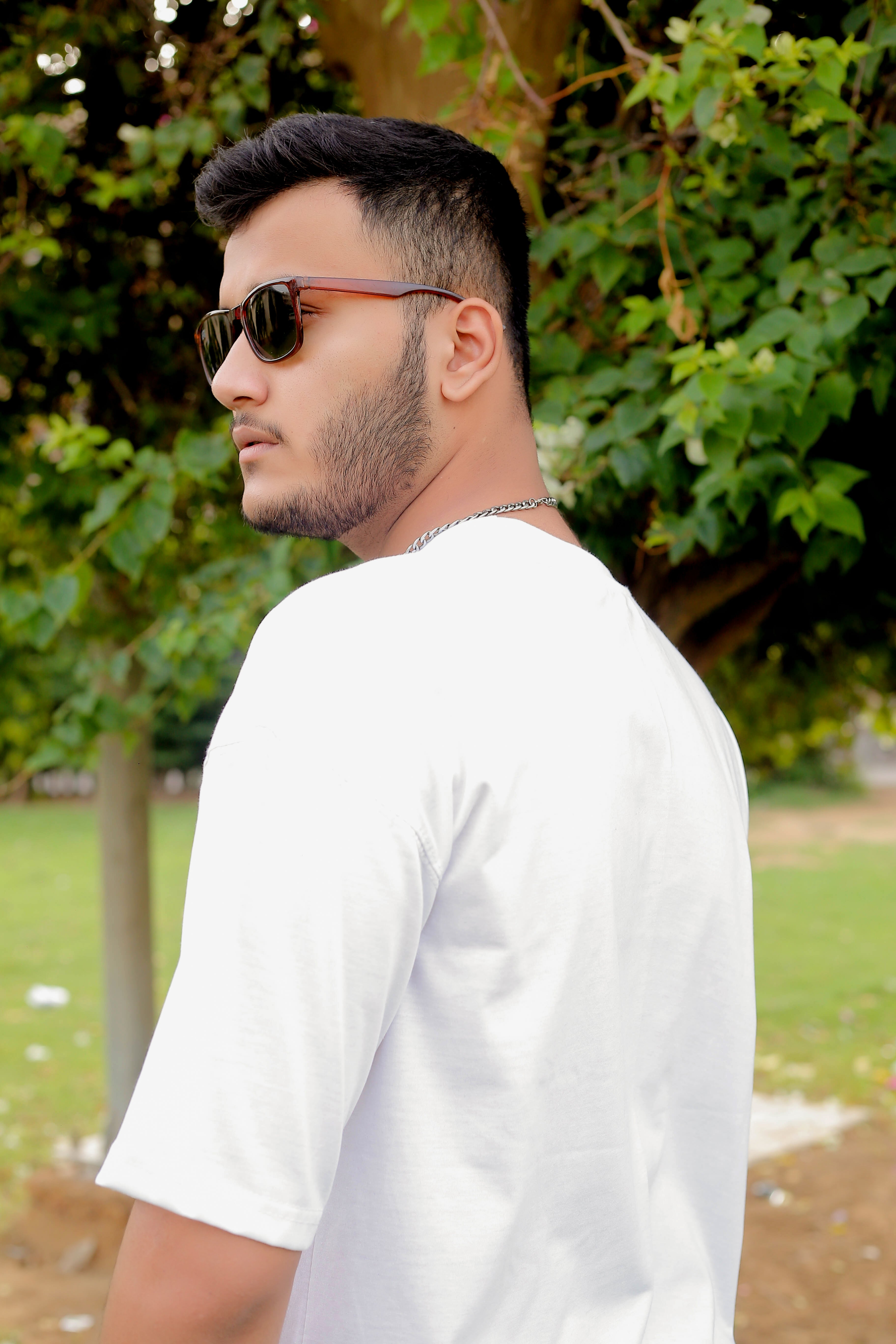 DROP SHOULDER PLAIN WHITE STREETWEAR REDEFINED